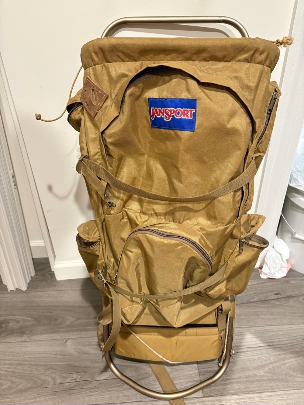 Vintage JanSport Cascade External Frame Hiking Backpack Pack Fugly Brownish